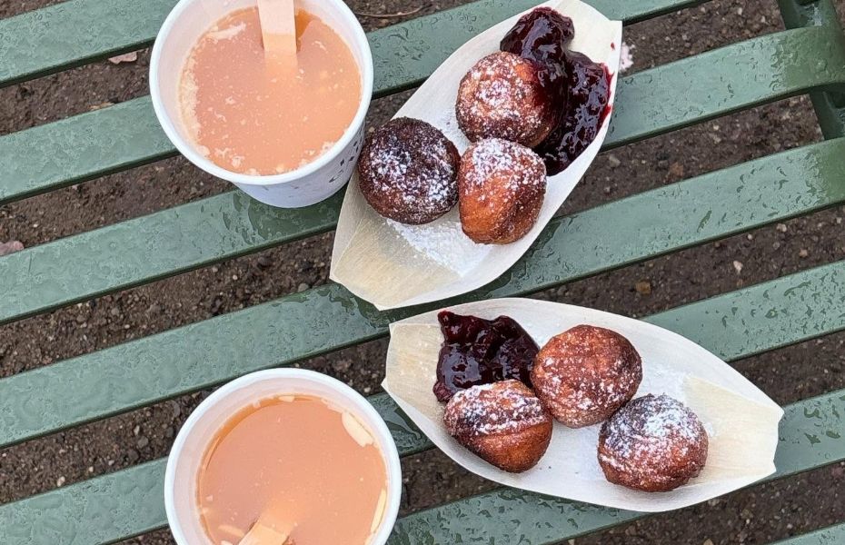 gløgg og æbleskiver